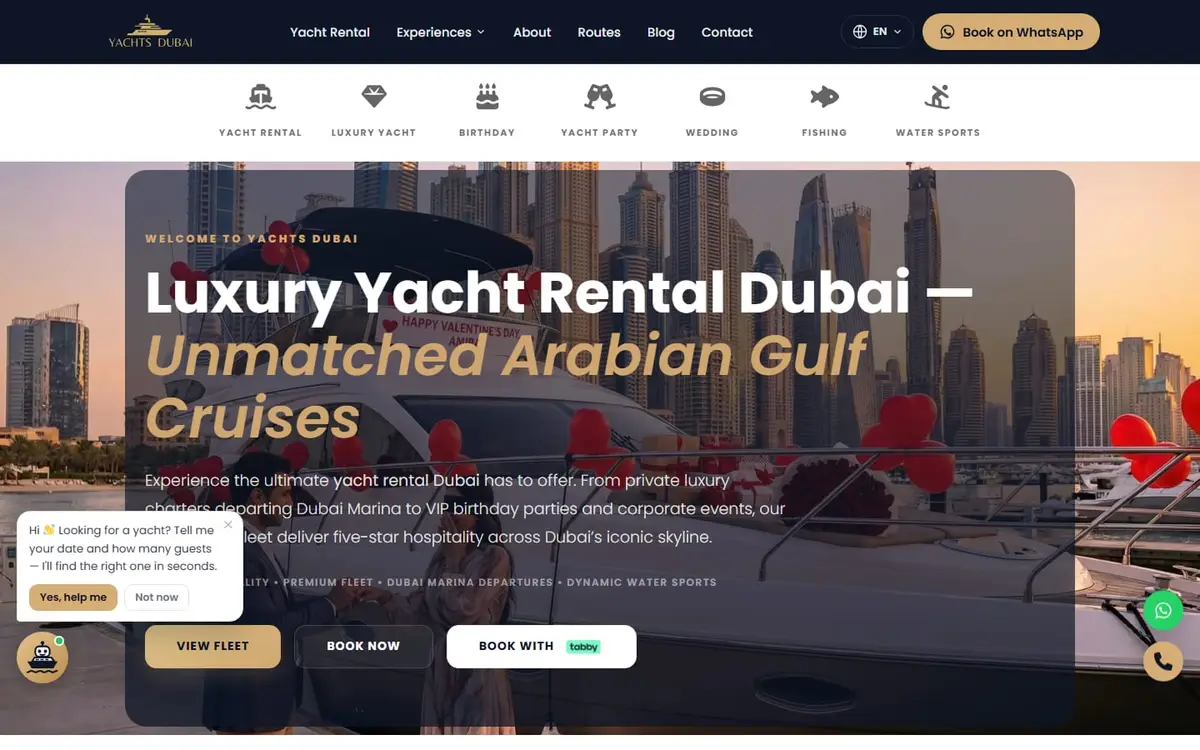 الصفحة الرئيسية لموقع Yachts Dubai، حيث تنطلق كل رحلة من دبي مارينا